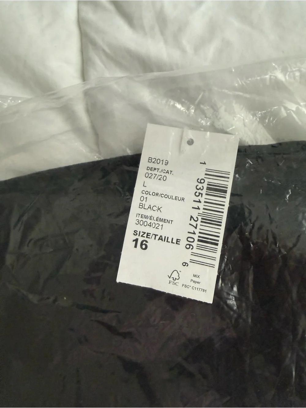 The Children's Place Black Kids Chino Uniform Pants Unisex / Boys size 16 NWT